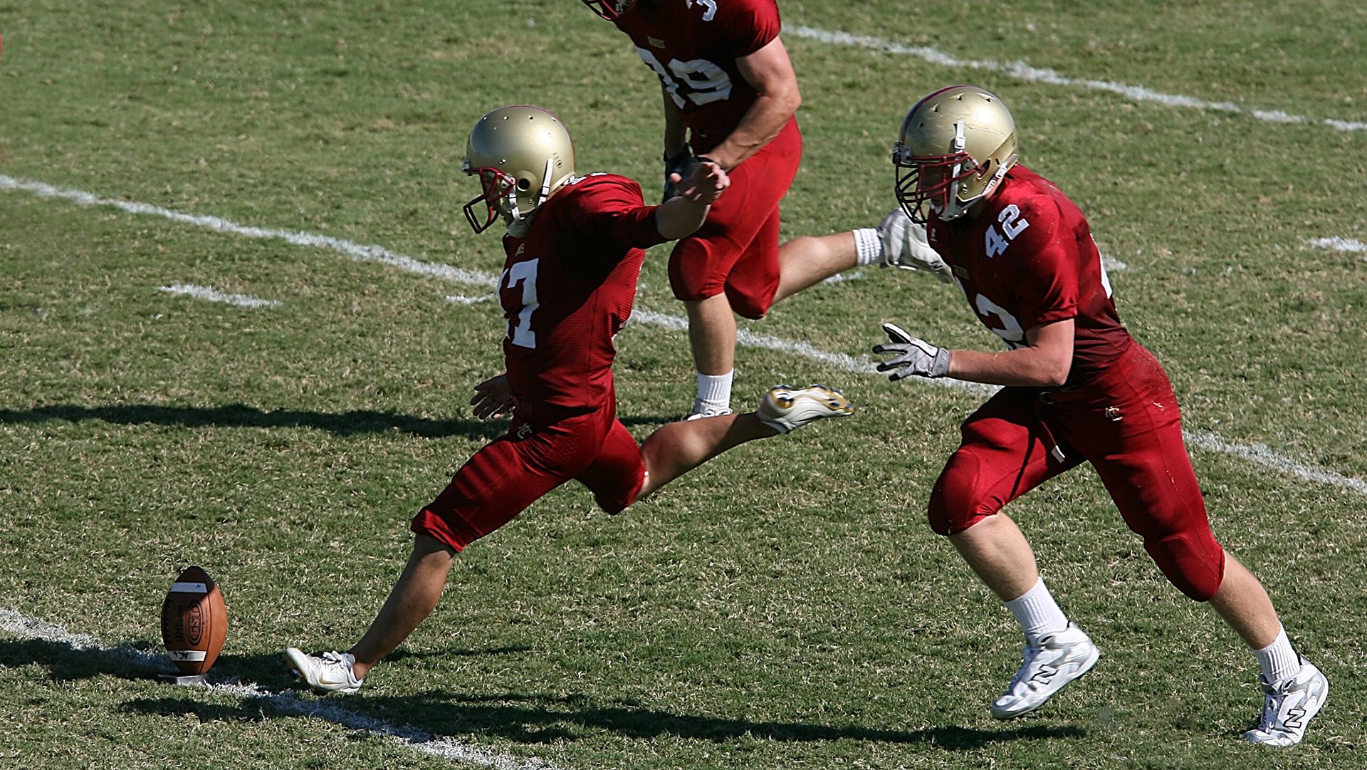 华体会官网-中超球队赛季目标重申信心,收紧归化球员注册,2020赛季中超联赛新政尘埃落定